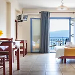 מלון דירות Olive Bay איה אפימיה