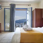 オリーブ ベイ 4* Agia Efimia